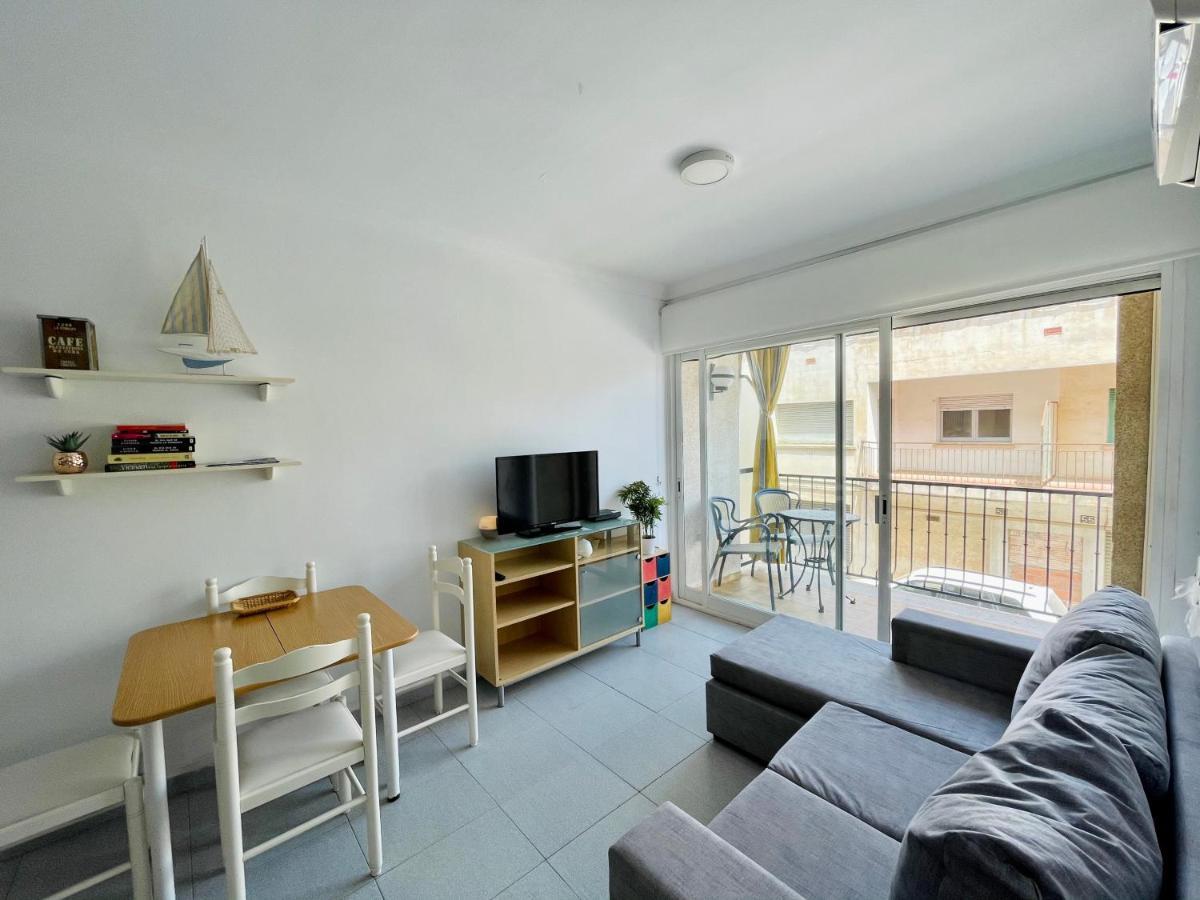 Acogedor Y Centrico Apartamento A 1' De La Playa Roses Exterior foto